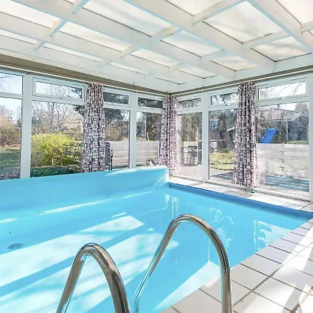 7 Person In Rsted Сasa de vacaciones Kare